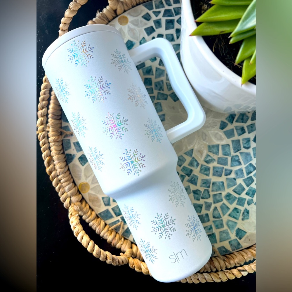 Simple Modern Snowfall Snowflake SFL 40oz Trek Tumbler
